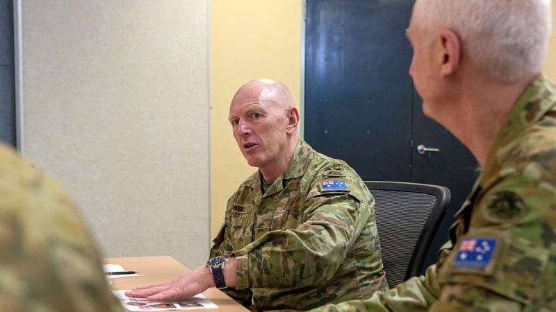 Commander of the Defence COVID-19 Task Force Lieutenant General John Frewen, updates members of Task Group 629.4 at Keswick Barracks, South Australia. Photo: Sergeant Bill Solomou