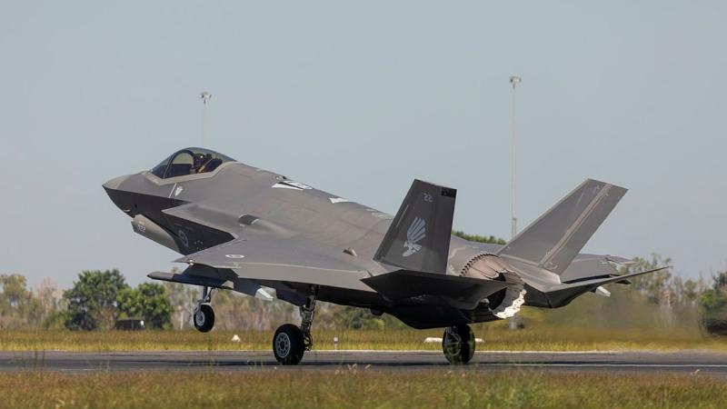 Air Force's F35A Lightning II aircraft touch down for the first time at RAAF base Darwin for exercise Arnhem Thunder 21. Photo: Leading Aircraftman Stewart Gould