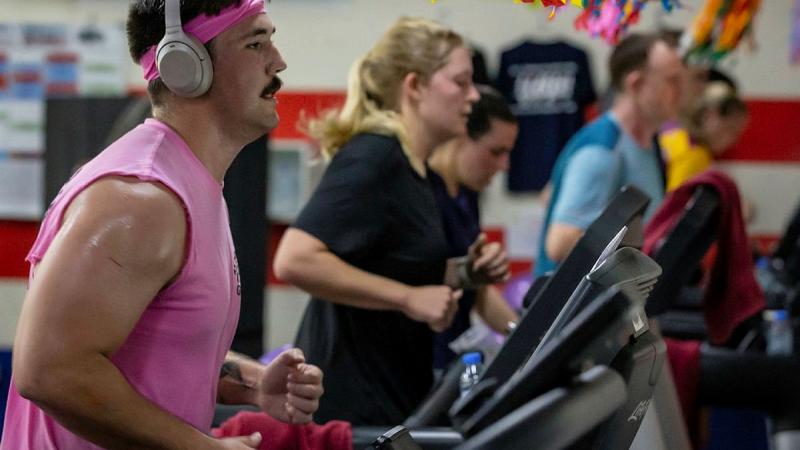 Australian Defence Force personnel in the Middle East region participating in a 12-hour endurance challenge, raising funds and awareness for Legacy Australia. Photo: Sergeant Ben Dempster
