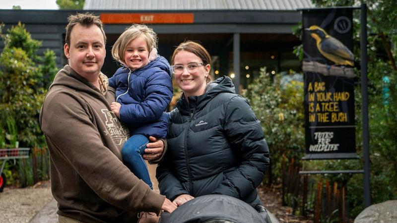 Sergeant Nathan Jeffrey, from Simpson Barracks, with his wife Stephanie and daughter Abigail at the Defence Community Organisation families event at Healesville Sanctuary, Victoria. Photo: Petty Officer James Whittle