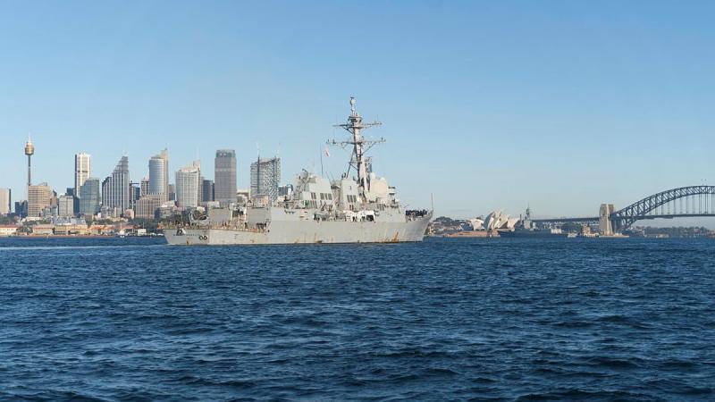 United States Navy destroyer USS Rafael Peralta enters Sydney Harbour for a COVID-Safe port visit ahead of Exercise Pacific Vanguard. Photo: Able Seaman Dafonte Fernandez