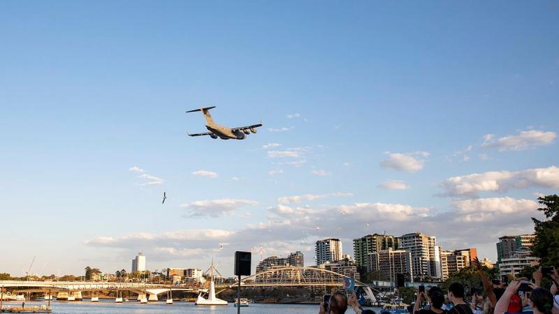 A C-17A Globemaster III aircraft from No. 36 Squadron at RAAF Base Amberley, conducts a low-level flight over the Brisbane CBD during Sunsuper Riverfire. Photo: Leading Aircraftwoman Emma Schwenke