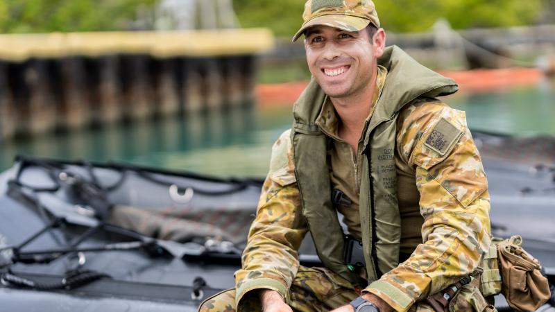 Australian Army soldier Private Jack Green from the 16th Royal Western Australian Regiment during Zodiac familiarisation training on Exercise Rim of the Pacific (RIMPAC) 2022. Photo: Corporal John Solomon