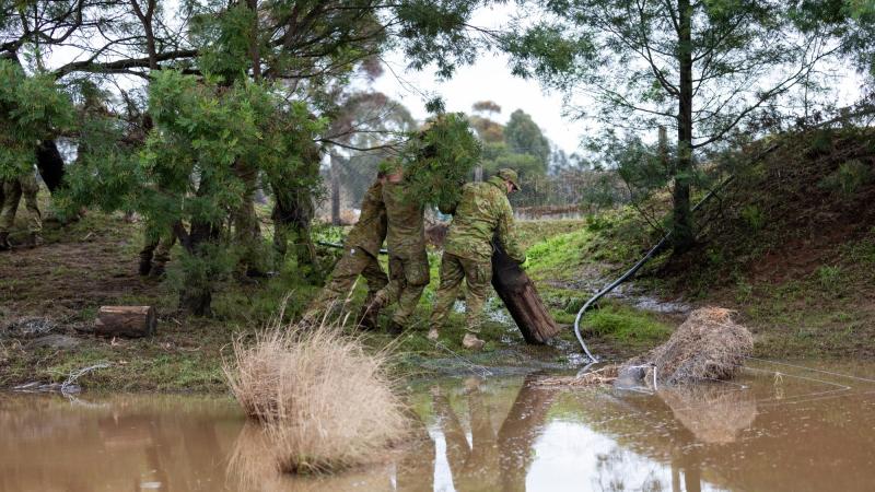 Australian Army soldiers from the School of Infantry assist the local community of Broke, New South Wales, in the recovery effort following the recent floods. Leading Aircraftman Samuel Miller