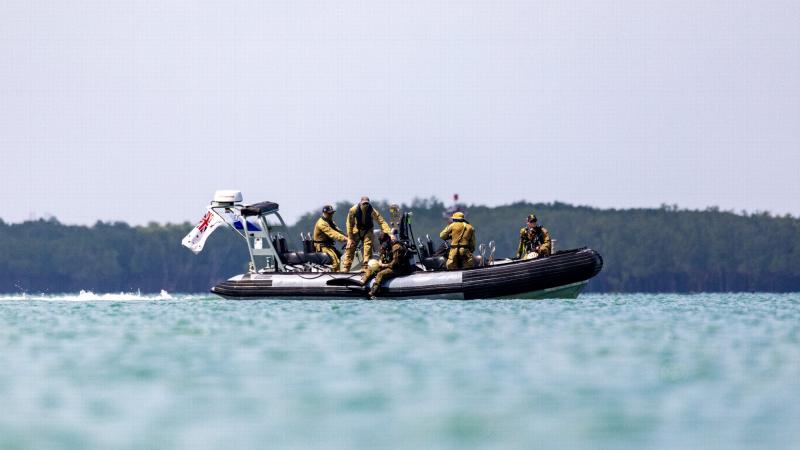 Royal Australian Navy Clearance Dive Team One conduct a search for suspected unexploded ordnance found in the vicinity of the Ship Lift site at Darwin Harbour's East Arm. Photo: Leading Seaman Shane Cameron