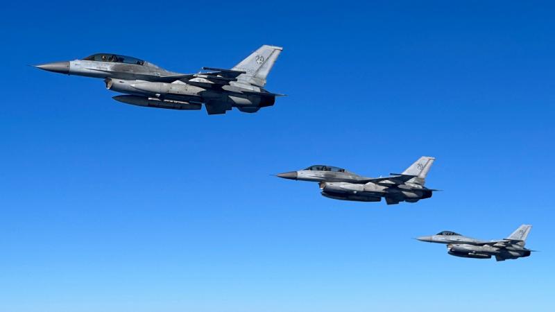 Republic of Korea Air Force KF-16U fighter aircraft fly in formation during Exercise Vigilant Storm.