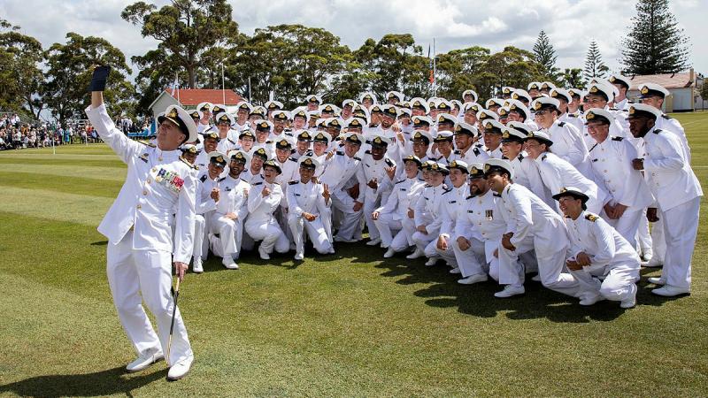  Chief of Navy Vice Admiral Mark Hammond takes a selfie with members of New Entry Officers Course 67. Photo: Leading Seaman RyanTascas 