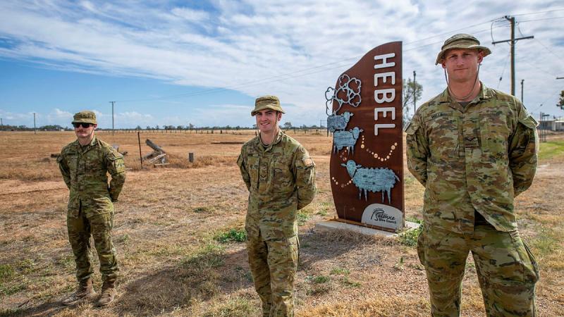 Corporal Justin Wells, of 6 Royal Australian Regiment near Hebel on the Queensland/NSW border during Operation COVID-19 Assist. Photo: Trooper Jonathan Goedhart