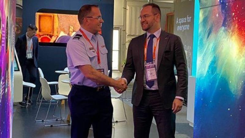 Director General of DASA Air Commodore Joe Medved (left) and General Manager of the Office of the Space Regulator at the Australian Space Agency, Christopher De Luis. Photo: Thomas Lewis, Australian Space Agency. 