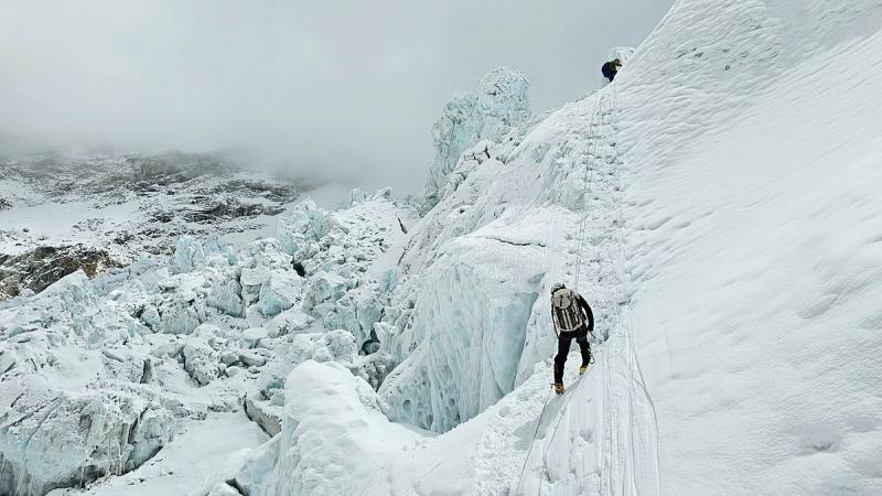 Lieutenant Commander John Dover makes an ascent on Mount Everest. 