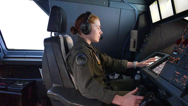 Flying Officer Frances Phelan conducts air-to-air refuelling during Exercise Vigilant Defense.