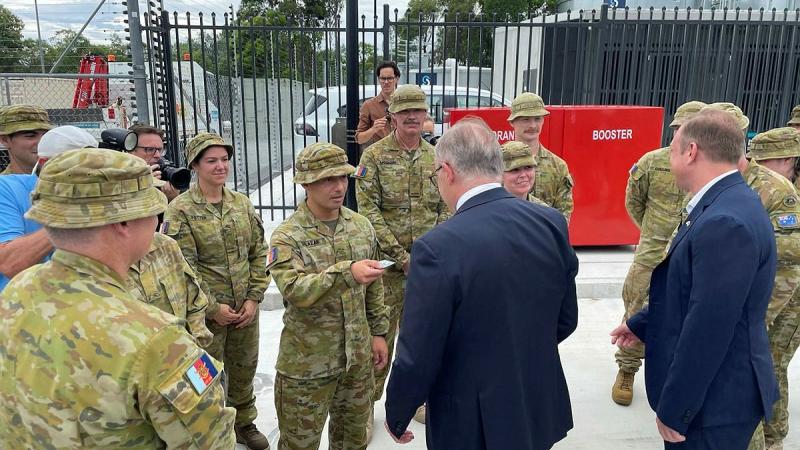 Sapper Luis Salazar from 25/49 Regiment on the Gold Coast was honoured to meet Prime Minister Anthony Albanese and present him with a military patch. 