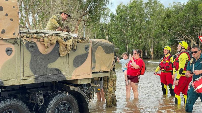 Soldiers from 51st Battalion, Far North Queensland Regiment assist members of the communities impacted by flooding in Far North Queensland.