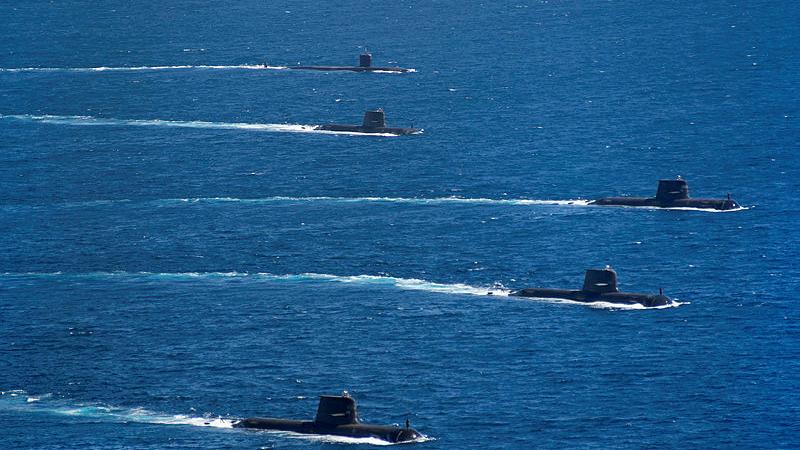 United States Navy submarine USS Santa Fe transits in formation with Royal Australian Navy submarines HMA Ships Collins, Farncomb, Dechaineux and Sheean in the West Australian Exercise Area in 2019. Photo: Lieutenant Chris Prescott