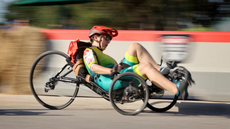 Jo Lovell competes in the women's recumbent cycling at the Warrior Games 2024, held in Orlando, Florida, USA. Photo: Flight Sergeant Christopher Dickson.
