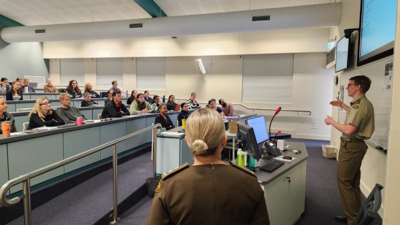 Army radiography officer Major Steve Rusman, from the 2nd Health Battalion, and nursing officer Lieutenant Samantha Trapp present to 1st and 3rd year Radiography students, covering Technical Case Studies, Army radiography career development and the benefits of full and part-time service at Central Queensland University.