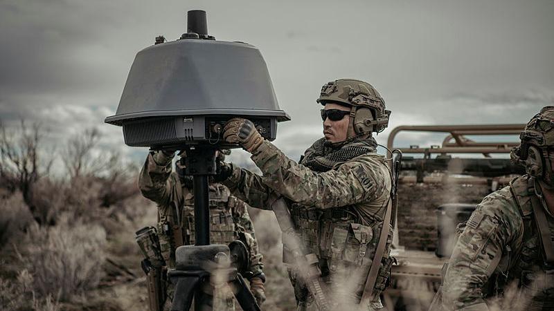 DroneShield, awarded $800,000 in funding, is gaining attention for its cutting-edge products and battlefield applications.
