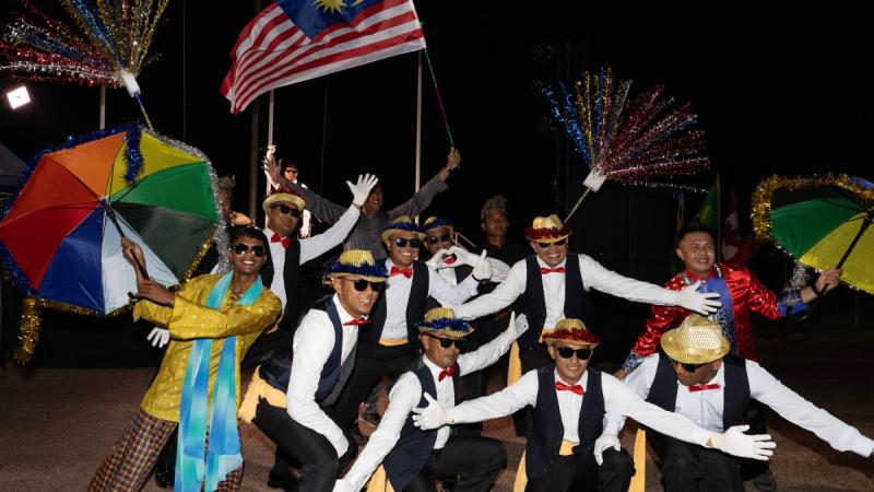 Hundreds of exercise participants from over 30 participating nations come together to celebrate and share their nation’s cultural heritage, food and experience at Exercise Kakadu’s International Cultural Exchange evening. 
