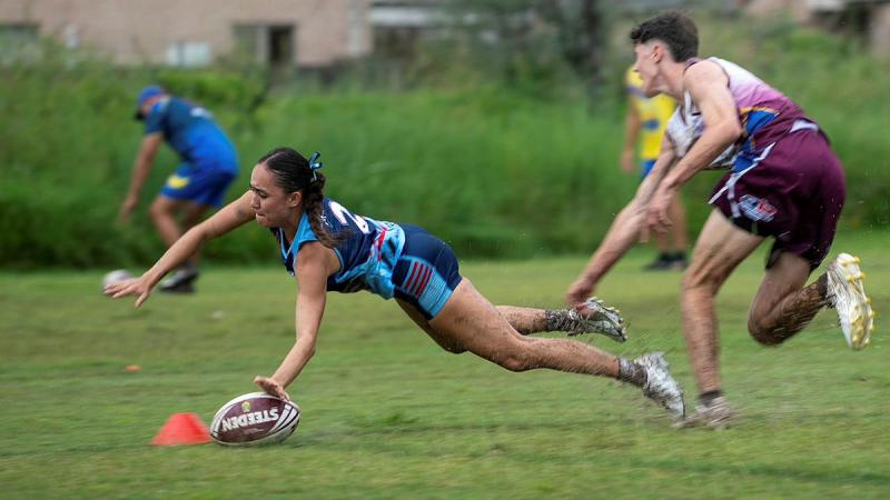 Royal Australian Navy Seaman Hara Fraser during the Touch Football Queensland State Cup finals in 2024. Photos: Gunner Jesse Linards