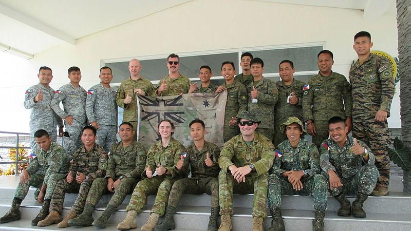Australian Army sappers from the 6th Engineer Support Regiment during a Counter-Improvised Explosive Device course during the Joint Australian Training Team – Philippines (JATT-P) program in Tarlac City, Philippines.