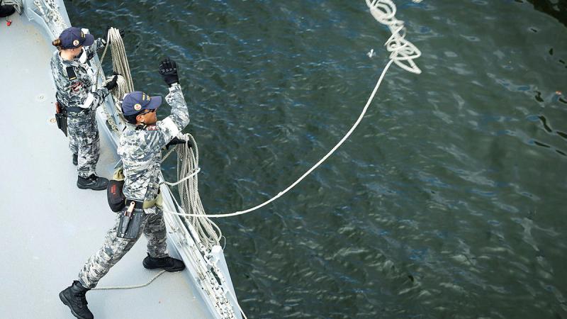 HMAS Sydney berths alongside PSA Sembawang, Singapore, during a regional presence deployment. Photo: Leading Seaman David Cox